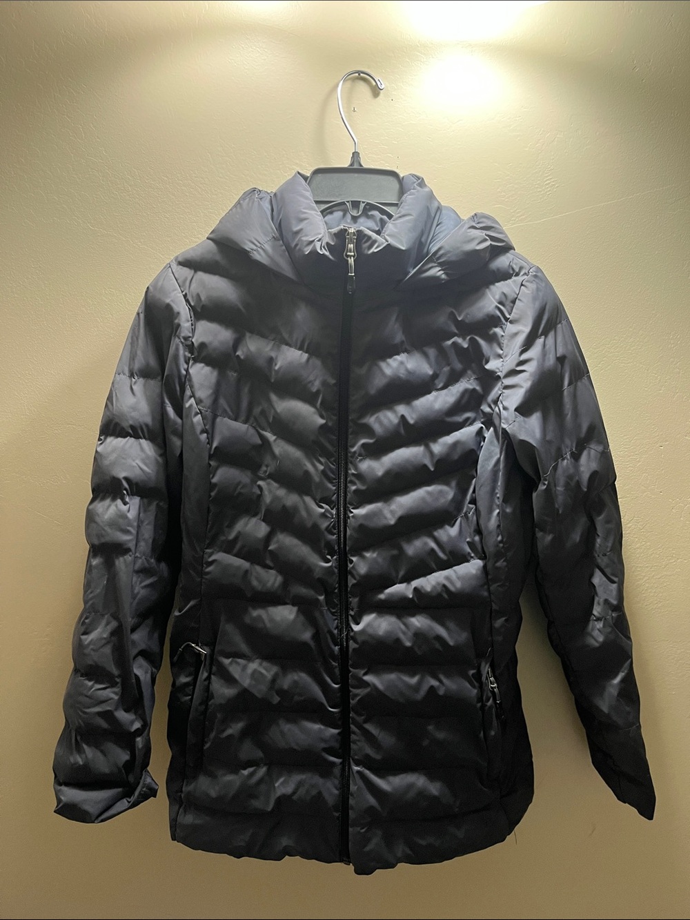 32 Degrees Women's Black Quilted Hooded Puffer Jacket